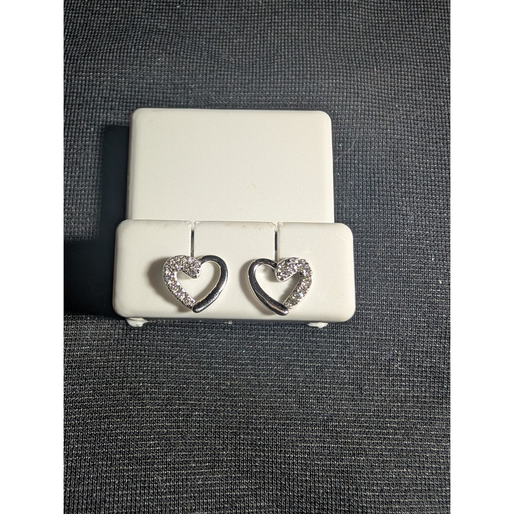 925 Silver VVSD Moissanite Heart Earrings 0.13ct D GRA Certified MSRP $125